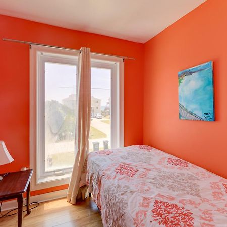 West Of The Moon Ocean Apt With Beach Access! Emerald Isle Exterior photo