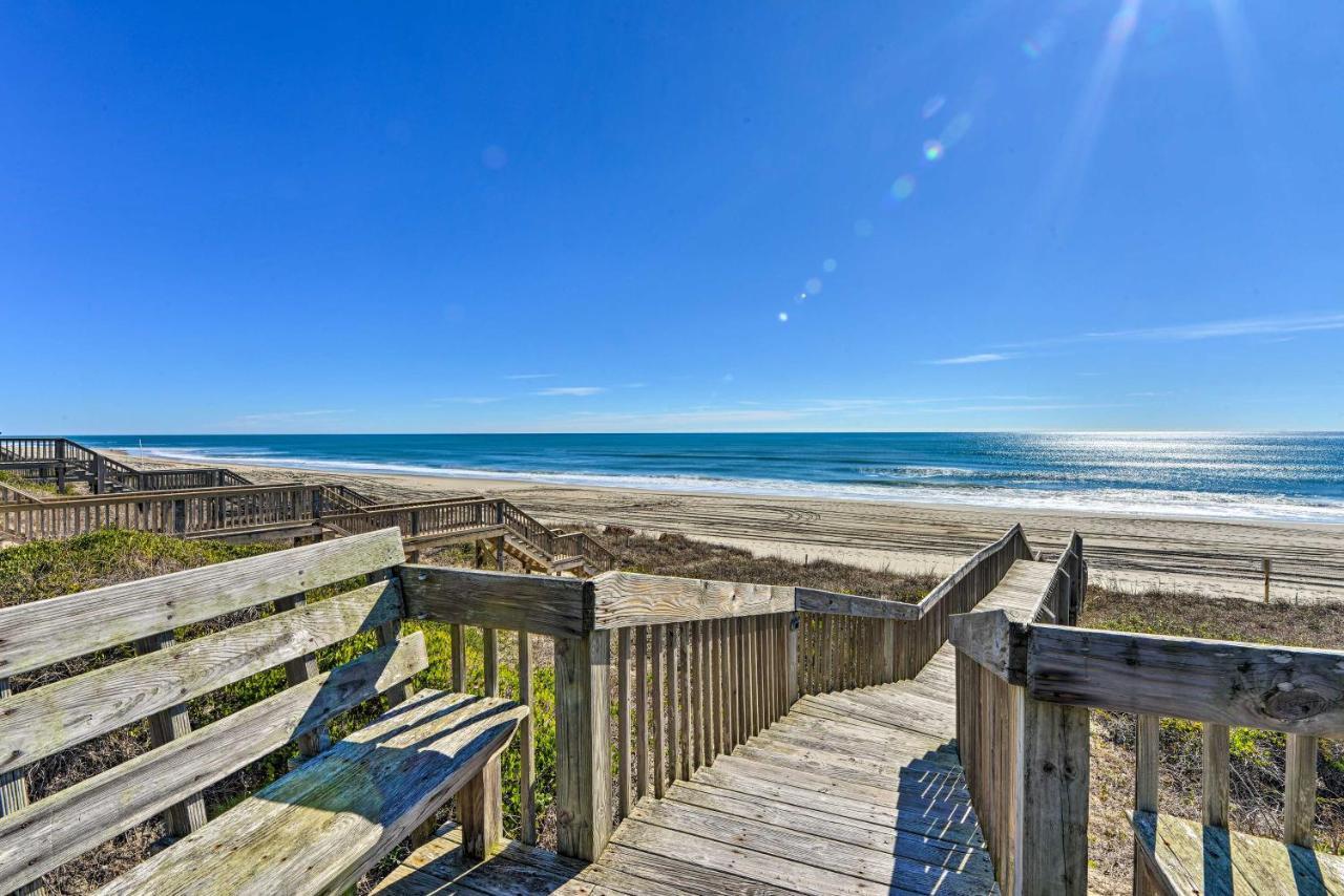 West Of The Moon Ocean Apt With Beach Access! Emerald Isle Exterior photo